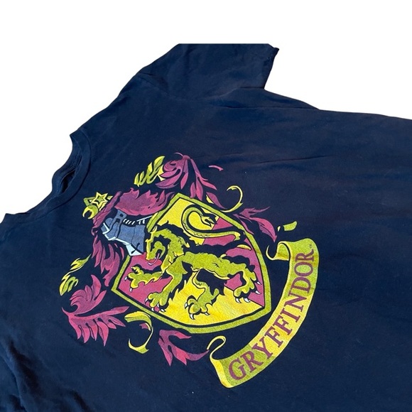 Harry Potter Gryffindor Short Sleeve Tee - Picture 5 of 6